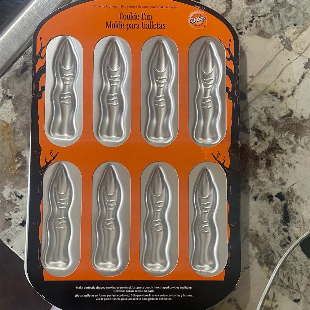 Wilton Silver Witches’ Fingers Cookie Pan